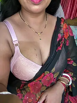 Snapshot of Anushka_21 chatting on 06.04.26 Anushka 21 online show from 06.04.26