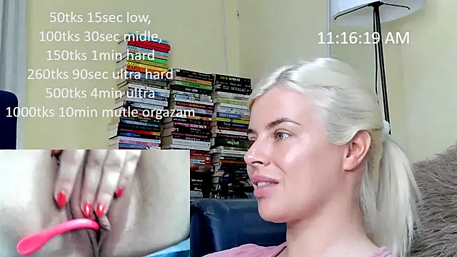 Snapshot of queenofthenighttt chatting on 05.12.26 queenofthenighttt online show from 05.12.26