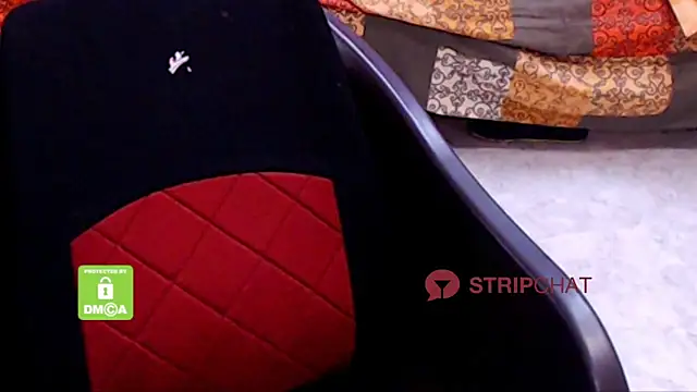 Snapshot of Novapol chatting on 03.07.25 Novapol online show from 03.07.25