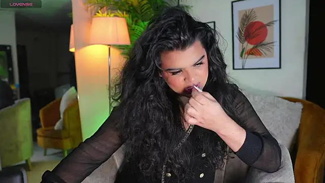 artechloe online show from 02.28.25