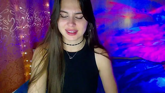 ViollinaLove online show from 10.18.25