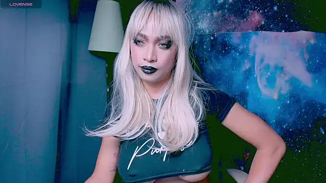 Snapshot of XXsexylongcockXX chatting on 03.06.25 XXsexylongcockXX online show from 03.06.25