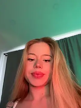 curchez  online show from 01.31.25