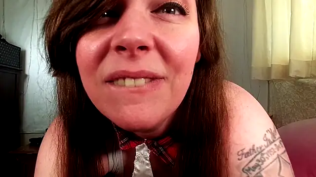 GamerGirlRoxyAndLee online show from 02.08.26