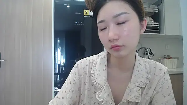 Snapshot of Asiagirll chatting on 06.03.26 Asiagirll online show from 06.03.26