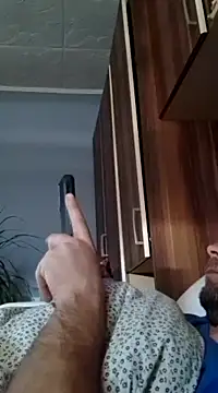 Rolandxxxr online show from 02.19.25