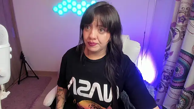 sophia grants online show from 10.29.25