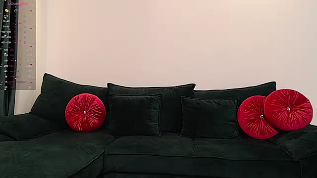 natasha-bigas online show from 02.17.25