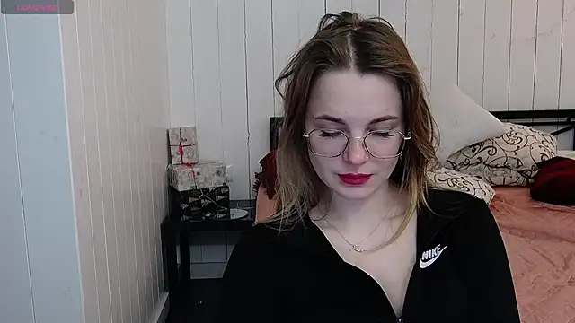 CindyJonson online show from 03.17.25