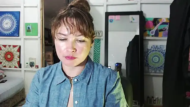 Snapshot of solamatista11 chatting on 10.21.25 solamatista11 online show from 10.21.25