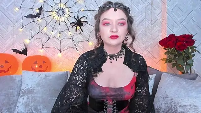 EvaBarsa  online show from 10.31.25