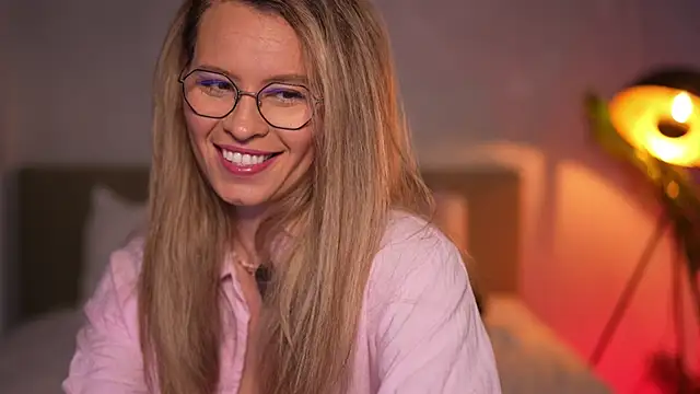 BrandyWhite online show from 05.24.26