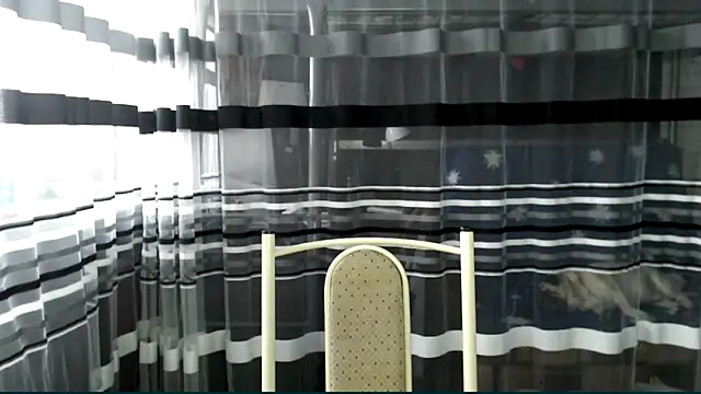 cold lollipop online show from 11.19.25