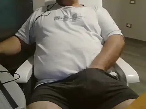 iron boy80 online show from 02.16.25