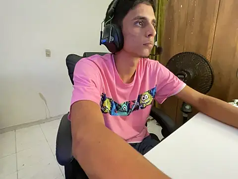 Max TheHorseDick online show from 02.02.25