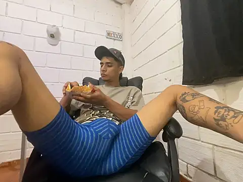 Max TheHorseDick online show from 05.19.26