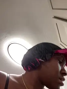 Foreignthababyy online show from 04.06.26