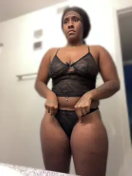 Foreignthababyy online show from 04.15.26