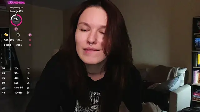 Snapshot of Val_lava chatting on 05.18.26 Val lava online show from 05.18.26