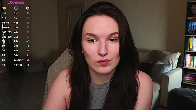 Snapshot of Val_lava chatting on 05.28.26 Val lava online show from 05.28.26