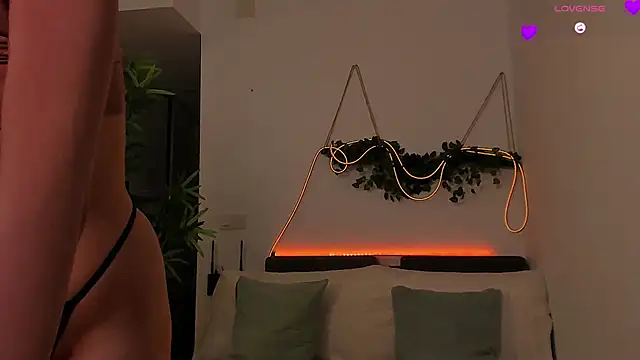 Snapshot of Jaylee_Krys chatting on 02.15.26 Jaylee Krys online show from 02.15.26