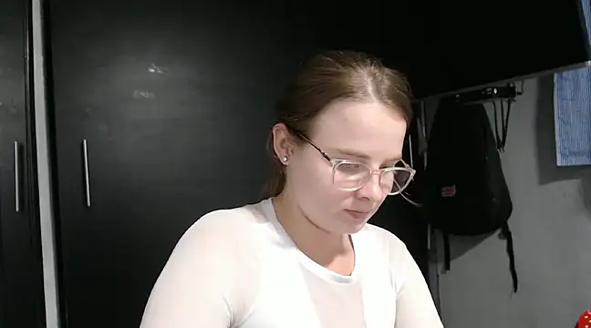 HellenMiyer1111 online show from 02.28.25