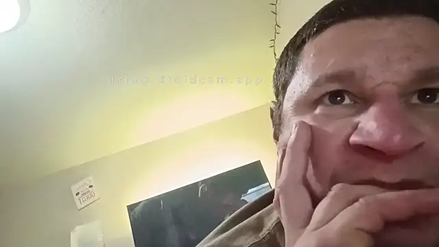 Snapshot of Deepsounding8585 chatting on 03.10.26 Deepsounding8585 online show from 03.10.26