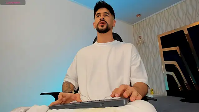 Petesevans online show from 11.26.25