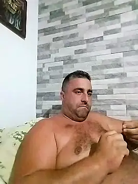 ADRIAN ADI40 online show from 09.26.25