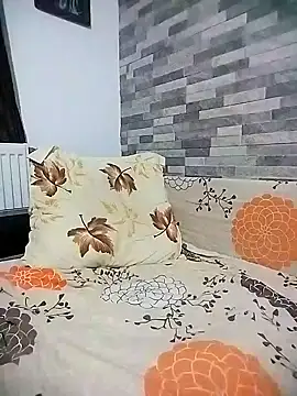 ADRIAN ADI40 online show from 10.16.25