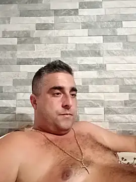 ADRIAN ADI40 online show from 10.24.25