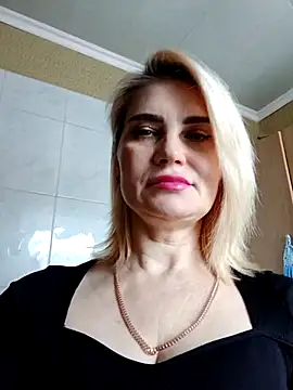 Snapshot of JennyOMay chatting on 02.21.26 JennyOMay online show from 02.21.26