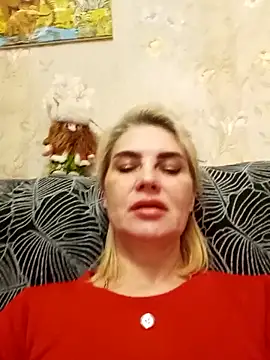 Snapshot of JennyOMay chatting on 02.28.26 JennyOMay online show from 02.28.26