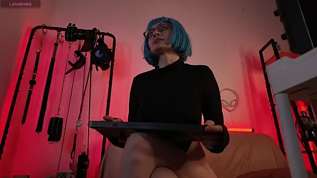 Snapshot of CyberXGoddess chatting on 06.25.26 CyberXGoddess online show from 06.25.26