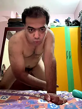 Snapshot of kaustubh45 chatting on 09.19.25 kaustubh45 online show from 09.19.25