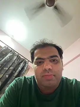 Snapshot of kaustubh45 chatting on 10.03.25 kaustubh45 online show from 10.03.25
