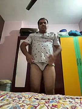 Snapshot of kaustubh45 chatting on 07.22.26 kaustubh45 online show from 07.22.26