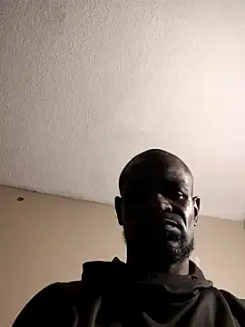 Maculine Stayr online show from 01.12.25