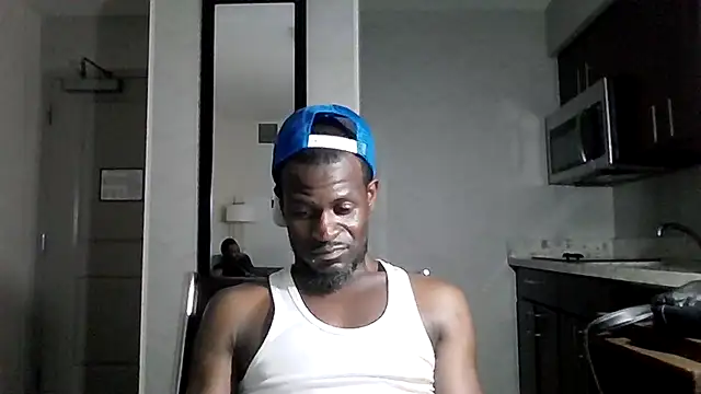 Snapshot of Maculine_Stayr chatting on 04.16.26 Maculine Stayr online show from 04.16.26