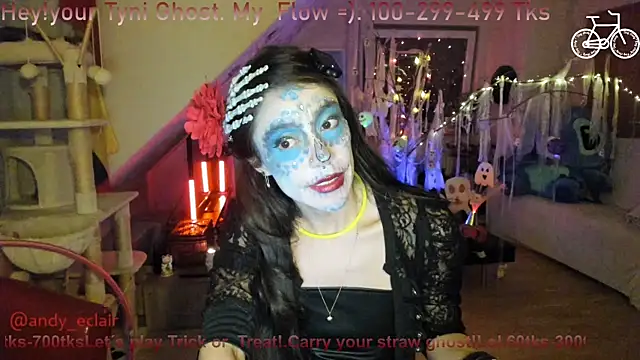 Snapshot of tinny_williams chatting on 10.28.25 tinny williams online show from 10.28.25