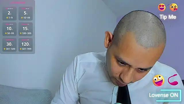 jhonyalzate2 online show from 12.21.24