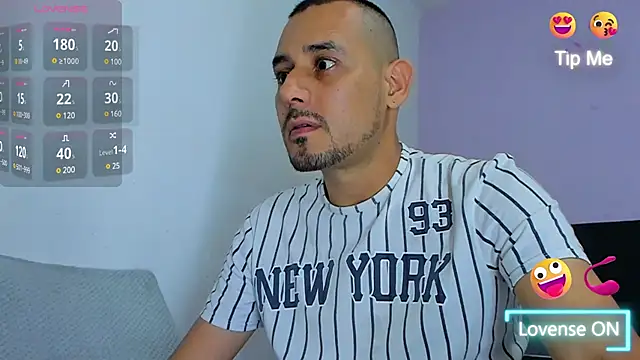 jhonyalzate2 online show from 01.15.25