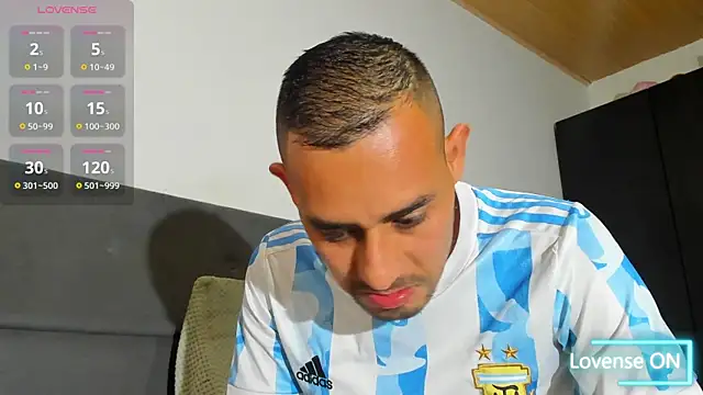 jhonyalzate2 online show from 01.13.26