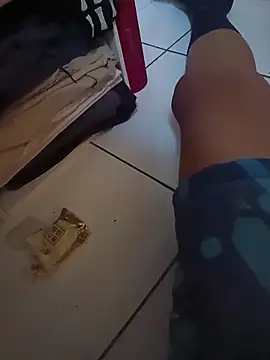 MrRight90 online show from 04.19.26