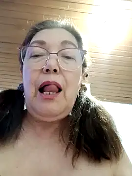 Vicky Rosse online show from 02.02.25