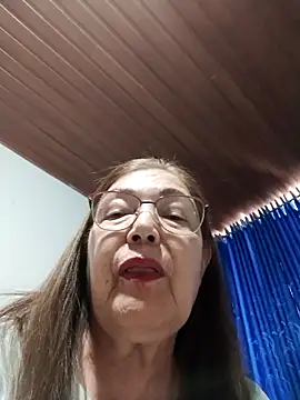 Vicky Rosse online show from 10.20.25