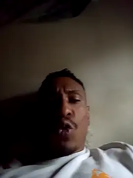 Snapshot of mellow_smoke chatting on 11.15.25 mellow smoke online show from 11.15.25