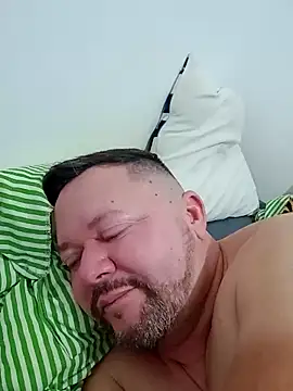 coroasafado589 online show from 10.25.25