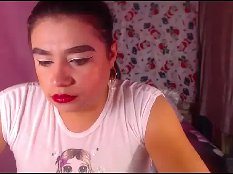 katrinawillff online show from 12.21.25