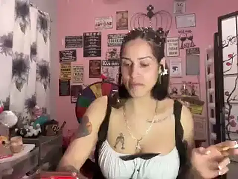 latinacubana online show from 01.18.25